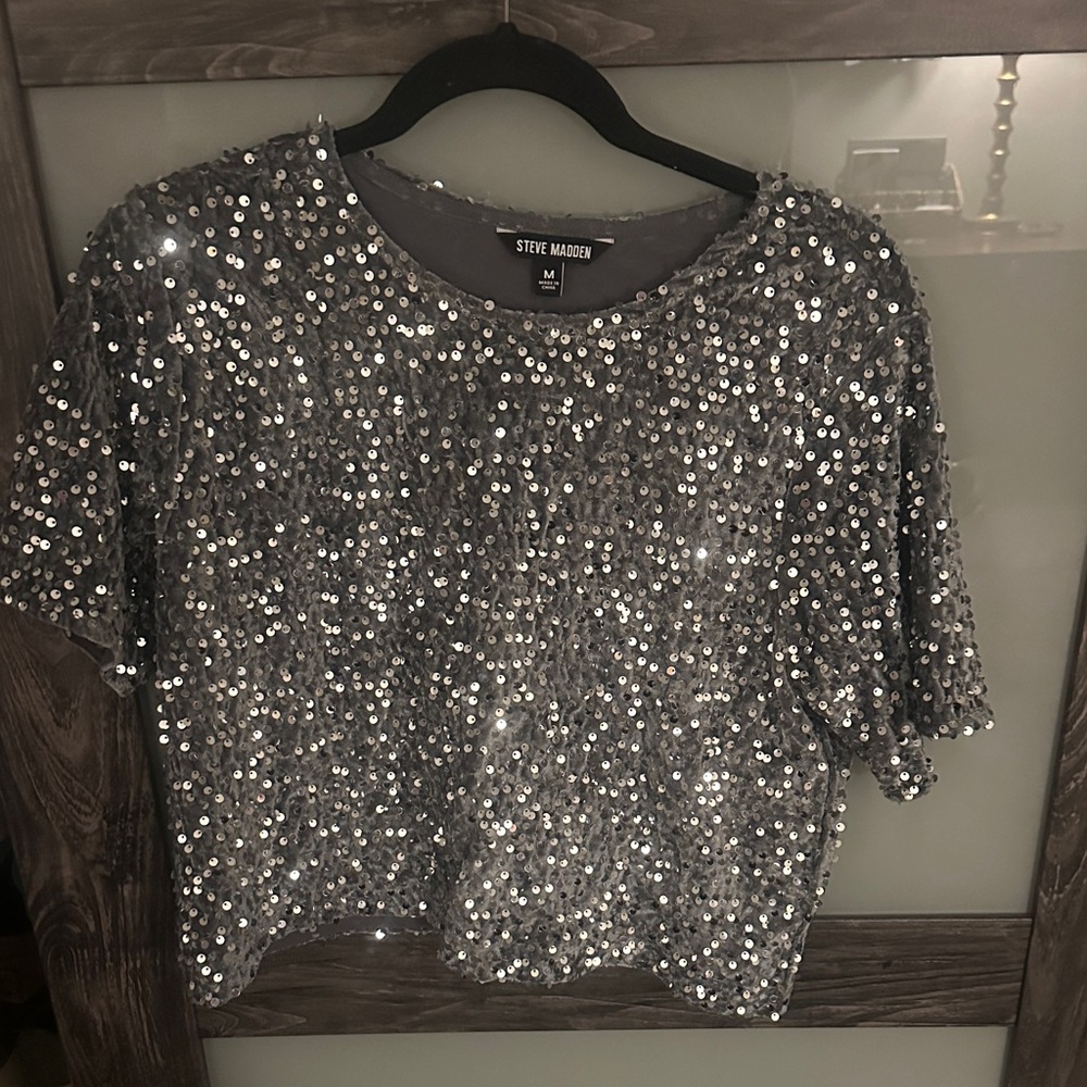 Steve Madden Glittering Silver Crop Top